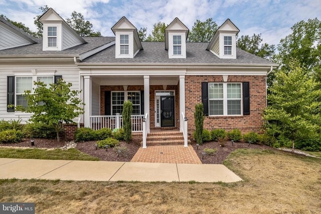 property at 392 Buckeye Cir