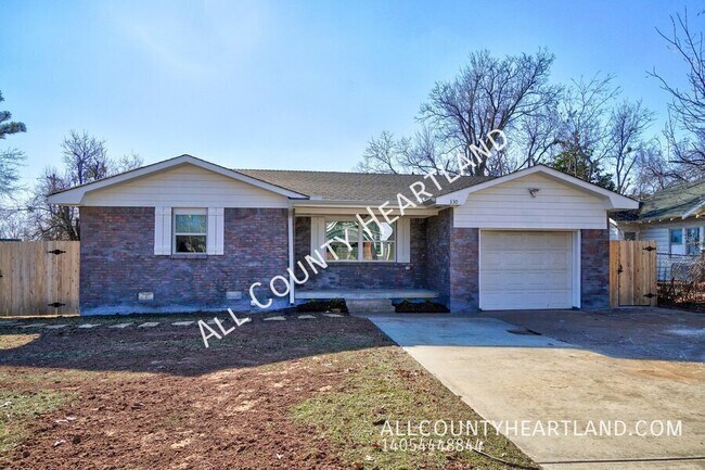 330 E 6th St in Edmond, OK - Building Photo - Building Photo