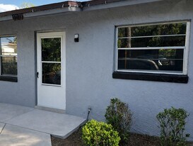 467 Connecticut Ave, Unit A in Lake Helen, FL - Building Photo