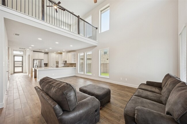 property at 19007 Satsuma Rdg Dr