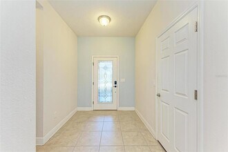 7923 111th Terrace E in Parrish, FL - Building Photo - Building Photo