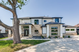 10923 Marsh Ln in Dallas, TX - Building Photo - Building Photo