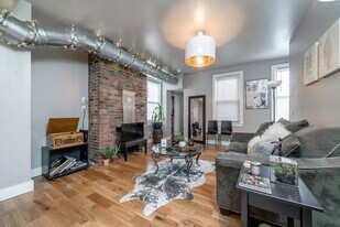 1418 High St in Pittsburgh, PA - Building Photo