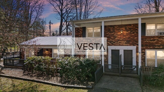 property at 6 Dogwood Ct