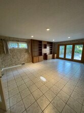 2318 Storm St in Ames, IA - Building Photo - Building Photo