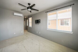 724 Kakala St-Unit -Kakala 1604 (Up) in Kapolei, HI - Building Photo - Building Photo