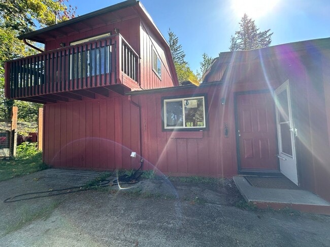 property at 1642 NE Columbia Ave