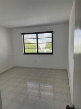 6725 Harding Ave in Miami Beach, FL - Building Photo - Building Photo