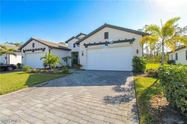 14620 Kingfisher Lp in Naples, FL - Building Photo - Building Photo