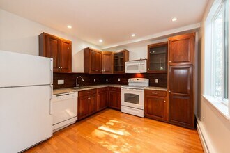 26 Breck Ave, Unit 1 in Boston, MA - Building Photo - Building Photo