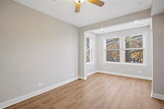 2626 N Ridgeway Ave in Chicago, IL - Building Photo - Building Photo