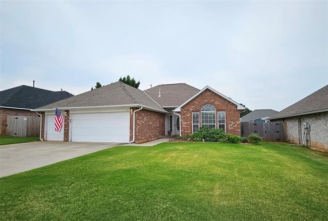 420 E Plantation Terrace in Mustang, OK - Building Photo - Building Photo