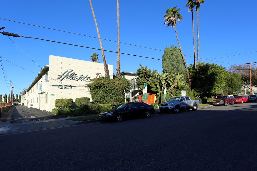 Hillside Apartments in La Habra, CA - Building Photo