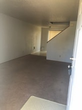 2933 SE 38th Ct in Hillsboro, OR - Building Photo - Building Photo