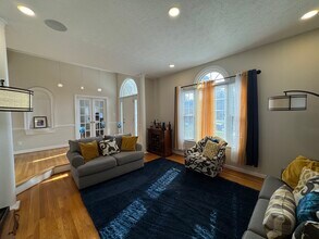 329 Woodbrook Run in Newport News, VA - Building Photo - Building Photo