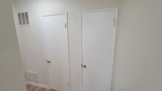 13115 Oxnard St