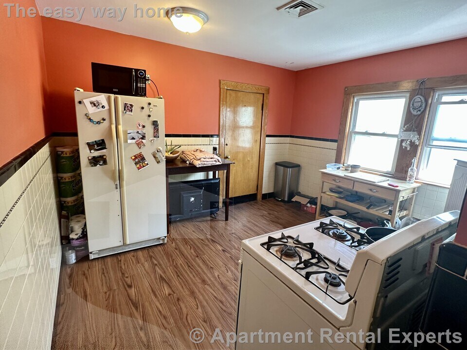 49 Sydney St in Somerville, MA - Building Photo