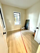 48 Woodward St, Unit #1 in Boston, MA - Building Photo - Building Photo