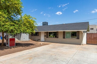 1100 W 12th St in Tempe, AZ - Building Photo - Building Photo