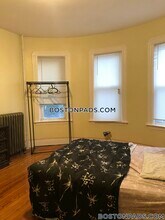 52 Crescent Ave in Boston, MA - Building Photo - Building Photo