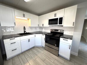 1112 50th Ave Dr W in Bradenton, FL - Building Photo - Building Photo