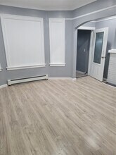 871 Throgs Neck Expy in Bronx, NY - Building Photo - Building Photo