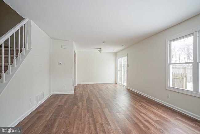 property at 117 Chaucer Rd