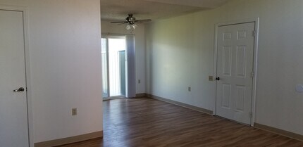 Cottonwood Estates Apartments in Casper, WY - Foto de edificio - Interior Photo