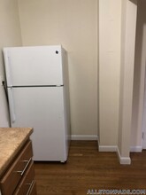 26 Allston St, Unit 1 in Boston, MA - Foto de edificio - Building Photo