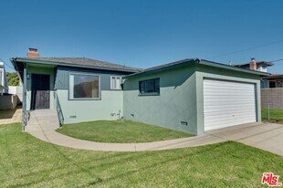 431 W Acacia Ave in El Segundo, CA - Building Photo