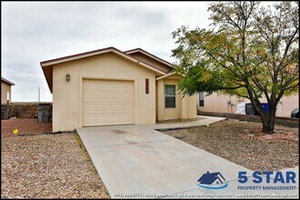 14164 Robert Ituarte Dr in El Paso, TX - Building Photo - Building Photo