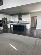 4684 N Grandview Peak Dr in Eagle Mountain, UT - Building Photo - Building Photo
