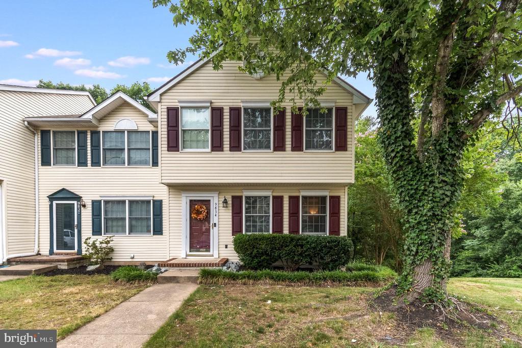 9834 Dominion Forest Cir in Fredericksburg, VA - Building Photo
