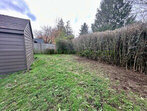 1137 NE 60th Ave in Portland, OR - Building Photo - Building Photo