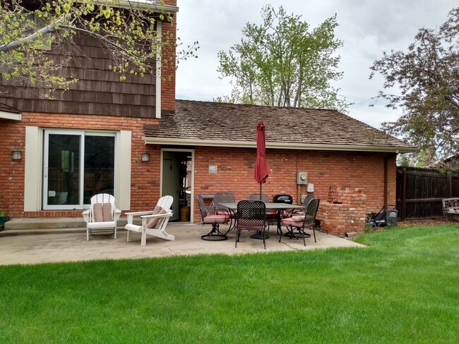 7330 Mt Meeker Rd in Longmont, CO - Building Photo - Building Photo