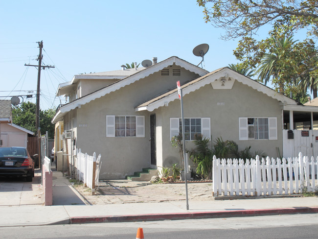 1210 E 10th St in Long Beach, CA - Building Photo - Building Photo