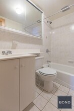 59 W 73rd St in New York, NY - Building Photo - Building Photo