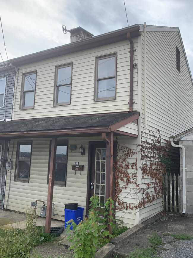 111 Garden Ave in Wrightsville, PA - Building Photo - Building Photo