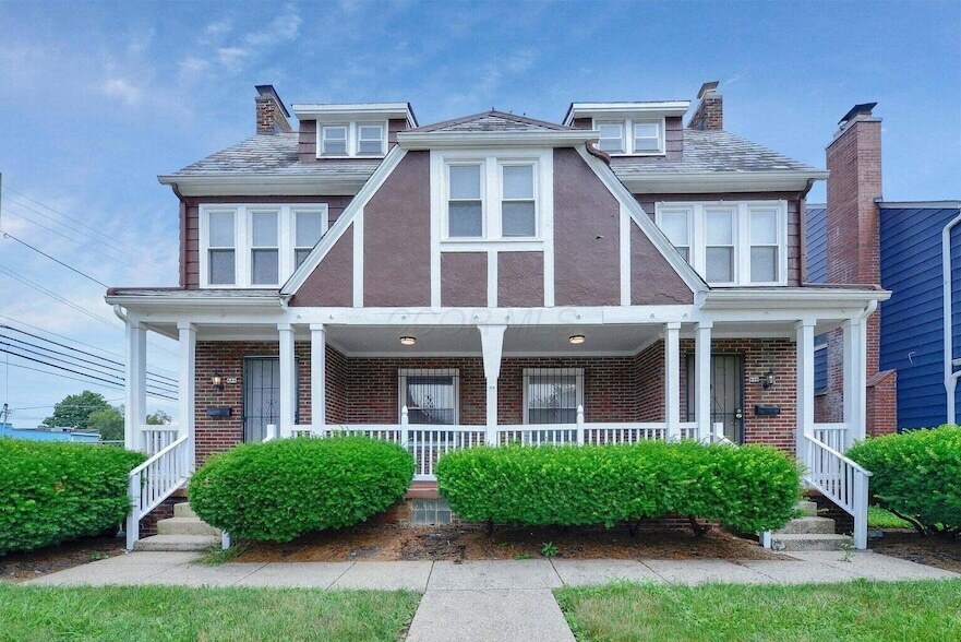 900 Berkeley Rd in Columbus, OH - Building Photo
