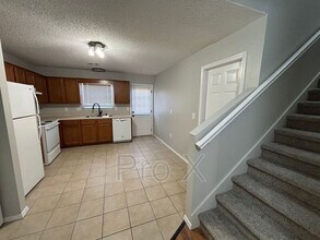 3406 SW Victoria Pl in Bentonville, AR - Building Photo - Building Photo