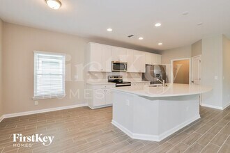 496 Grand Landings Pkwy in Palm Coast, FL - Building Photo - Building Photo