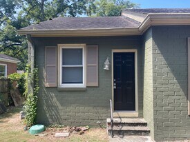 3846 Ridge Ave in Macon, GA - Building Photo