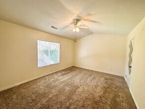 1436 Ashford Castle Dr in Chula Vista, CA - Building Photo - Building Photo