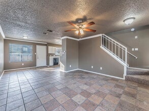 13806 Letti Ln in Pflugerville, TX - Building Photo - Building Photo