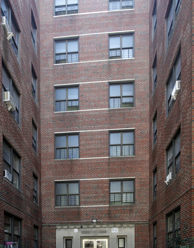 2770 Briggs Avenue in Bronx, NY - Building Photo - Building Photo