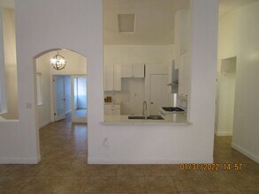 10619 Anacostia Way in Bakersfield, CA - Building Photo - Building Photo