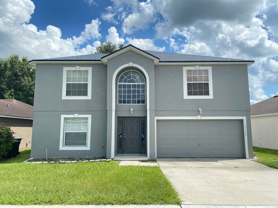 14138 Econ Woods Ln in Orlando, FL - Building Photo