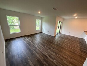 7145 N Henderson Way in Citrus Springs, FL - Building Photo - Building Photo
