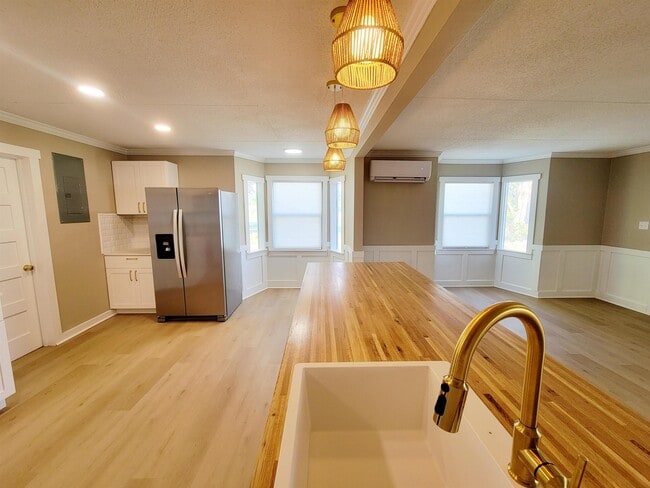 1106 E Veterans Dr in Perry, FL - Building Photo - Building Photo