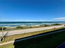 3100 Ocean Shore Blvd in Ormond Beach, FL - Building Photo